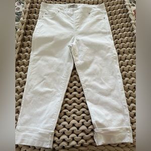 Liverpool Slim Crops White